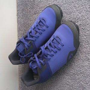 Giro Manta Lace MTN biking shoes EUC